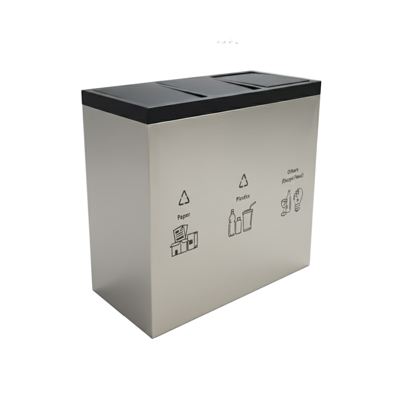thùng rác inox có 3 ngăn trong trung tâm thương mại